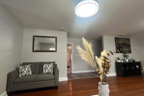 Villa ou maison à vendre à Wauchula, Floride: 4 chambres, 268.95 m2 № 1848409 - photo 4