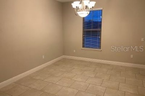 Touwnhouse à louer à Orlando, Floride: 3 chambres, 207.17 m2 № 2429364 - photo 6