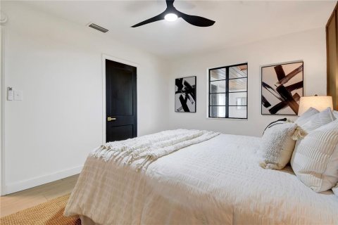 Casa en venta en Saint Petersburg, Florida, 2 dormitorios, 120.87 m2 № 2377908 - foto 18
