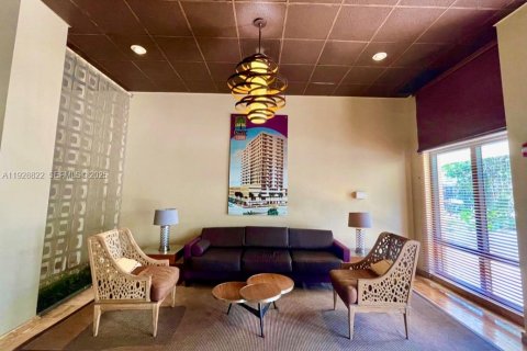 Condominio en venta en Miami Beach, Florida, 1 dormitorio, 81.38 m2 № 2035528 - foto 5