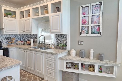 Casa en venta en Okeechobee, Florida, 1 dormitorio, 44.87 m2 № 1878548 - foto 11