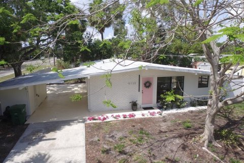 Casa en venta en Tampa, Florida, 3 dormitorios, 100.71 m2 № 1670748 - foto 29