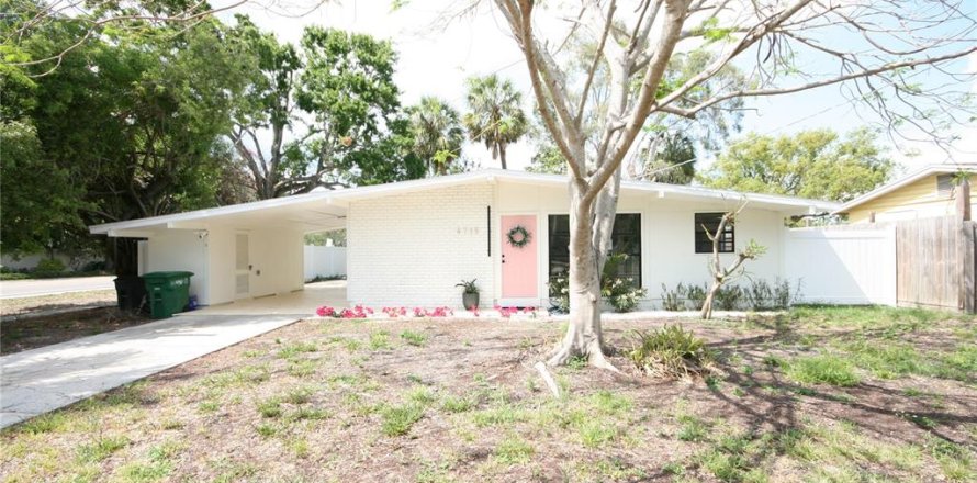 Casa en Tampa, Florida 3 dormitorios, 100.71 m2 № 1670748