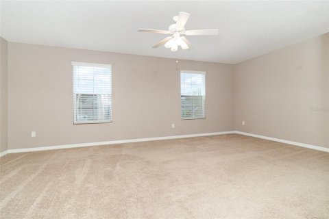 House in Clermont, Florida 4 bedrooms, 205.41 sq.m. № 1879615 - photo 13
