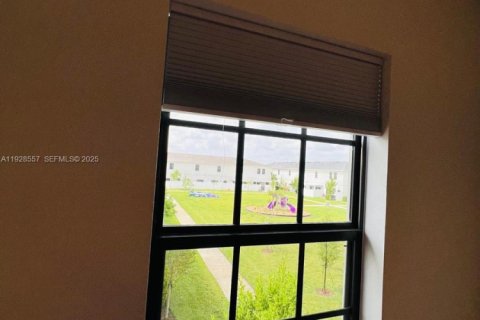 Touwnhouse à louer à Florida City, Floride: 3 chambres, 136.19 m2 № 1989143 - photo 17