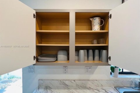 Touwnhouse à louer à Florida City, Floride: 3 chambres, 136.19 m2 № 1989143 - photo 8