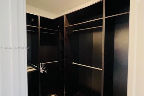 Touwnhouse à louer à Florida City, Floride: 3 chambres, 136.19 m2 № 1989143 - photo 18