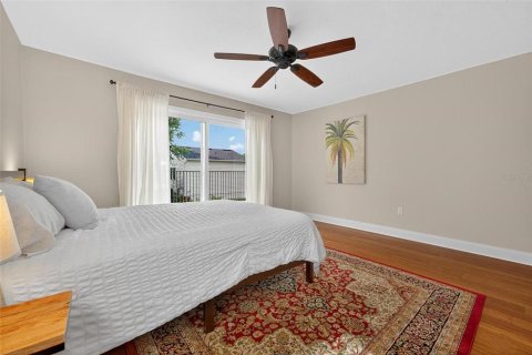 House in Orlando, Florida 3 bedrooms, 222.41 sq.m. № 1775370 - photo 7