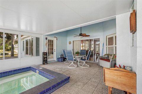 Villa ou maison à vendre à Sun City Center, Floride: 3 chambres, 184.88 m2 № 2428848 - photo 28