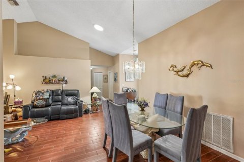 Villa ou maison à vendre à Sun City Center, Floride: 3 chambres, 184.88 m2 № 2428848 - photo 6