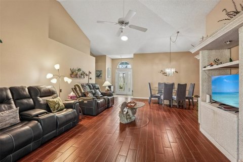 Villa ou maison à vendre à Sun City Center, Floride: 3 chambres, 184.88 m2 № 2428848 - photo 5