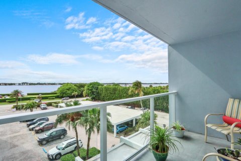 Copropriété à vendre à Palm Beach, Floride: 1 chambre, 85.84 m2 № 2180228 - photo 15