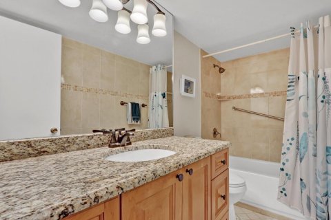 Copropriété à vendre à Palm Beach, Floride: 1 chambre, 85.84 m2 № 2180228 - photo 14