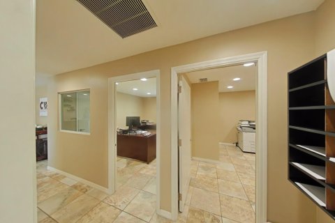 Commercial property in Okeechobee, Florida № 2083573 - photo 18