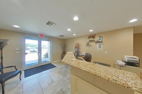 Commercial property in Okeechobee, Florida № 2083573 - photo 4
