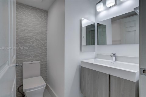 Copropriété à louer à Miami, Floride: 1 chambre, 90.49 m2 № 2407170 - photo 20