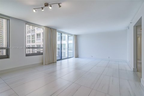 Copropriété à louer à Miami, Floride: 1 chambre, 90.49 m2 № 2407170 - photo 8