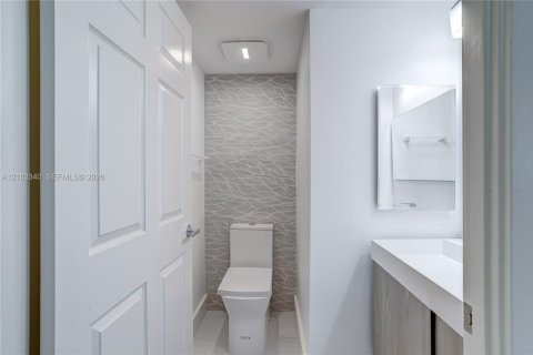 Copropriété à louer à Miami, Floride: 1 chambre, 90.49 m2 № 2407170 - photo 19
