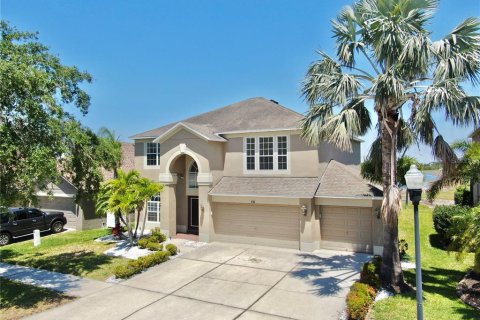 House in Ruskin, Florida 5 bedrooms, 231.33 sq.m. № 2231324 - photo 3