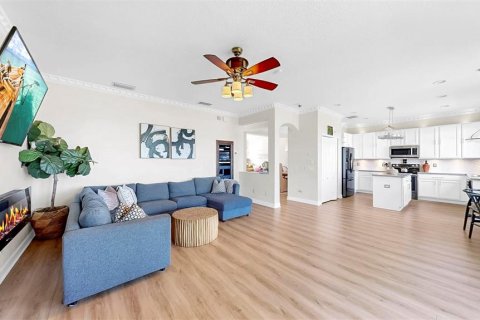 House in Ruskin, Florida 5 bedrooms, 231.33 sq.m. № 2231324 - photo 26