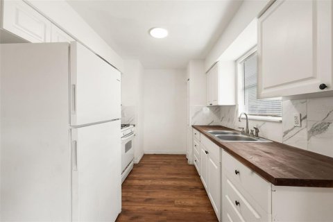 Casa en venta en Gainesville, Florida, 3 dormitorios, 99.22 m2 № 2214399 - foto 9