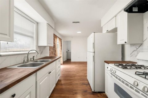 Casa en venta en Gainesville, Florida, 3 dormitorios, 99.22 m2 № 2214399 - foto 10
