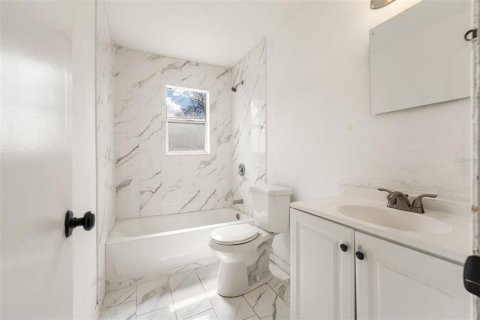 Casa en venta en Gainesville, Florida, 3 dormitorios, 99.22 m2 № 2214399 - foto 11