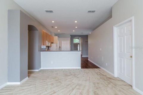 Villa ou maison à louer à Kissimmee, Floride: 3 chambres, 168.43 m2 № 1847377 - photo 10