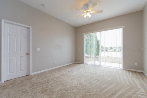 Villa ou maison à louer à Kissimmee, Floride: 3 chambres, 168.43 m2 № 1847377 - photo 3