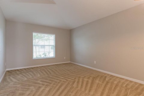 Villa ou maison à louer à Kissimmee, Floride: 3 chambres, 168.43 m2 № 1847377 - photo 6