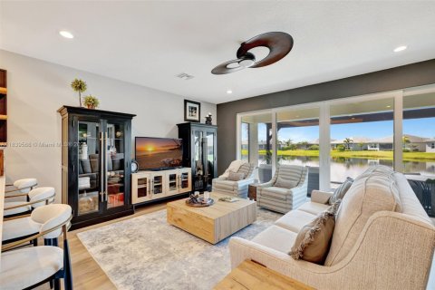 House in Port St. Lucie, Florida 3 bedrooms, 162.58 sq.m. № 1828238 - photo 14