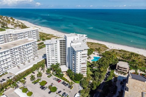 Condo in Key Biscayne, Florida, 4 bedrooms  № 2171798