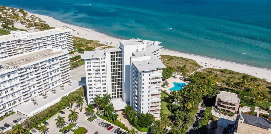 Condo in Key Biscayne, Florida, 4 bedrooms  № 2171798