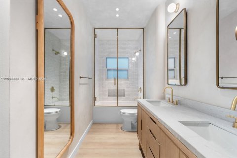 Condo in Key Biscayne, Florida, 4 bedrooms  № 2171798 - photo 13