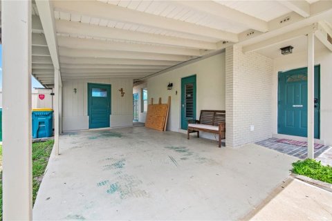 Casa en venta en Port Charlotte, Florida, 2 dormitorios, 78.41 m2 № 1903859 - foto 20