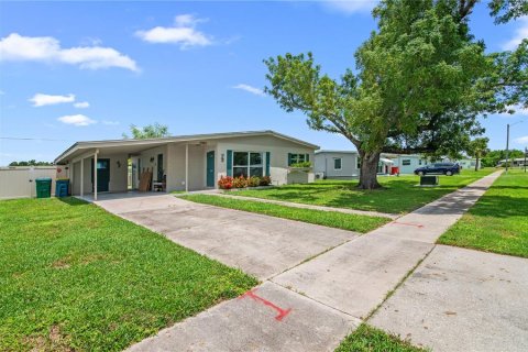 Casa en venta en Port Charlotte, Florida, 2 dormitorios, 78.41 m2 № 1903859 - foto 24
