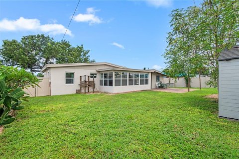 Casa en venta en Port Charlotte, Florida, 2 dormitorios, 78.41 m2 № 1903859 - foto 19