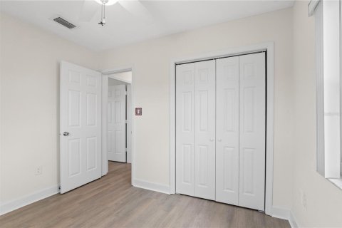 Casa en venta en Port Charlotte, Florida, 2 dormitorios, 78.41 m2 № 1903859 - foto 16