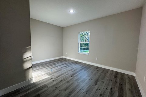 Villa ou maison à louer à Dunnellon, Floride: 3 chambres, 143.07 m2 № 2383959 - photo 4