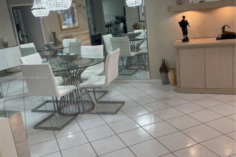 Condominio en venta en Boynton Beach, Florida, 3 dormitorios, 127.65 m2 № 1779260 - foto 19