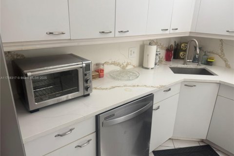 Condominio en venta en Boynton Beach, Florida, 3 dormitorios, 127.65 m2 № 1779260 - foto 14