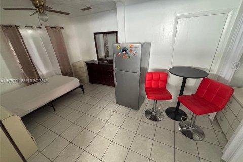 Купить виллу или дом в Майами, Флорида 5 спален, 201.6м2, № 2043615 - фото 13