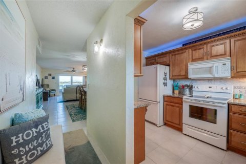 Condo in Port Orange, Florida, 3 bedrooms  № 1884803 - photo 5