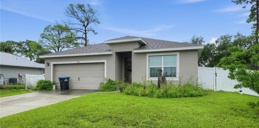 Villa ou maison à Palm Bay, Floride 4 chambres, 178.19 m2 № 2421869