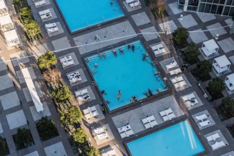 Apartment in Miami, Florida 1 bedroom, 68 sq.m. № 1944738 - photo 4