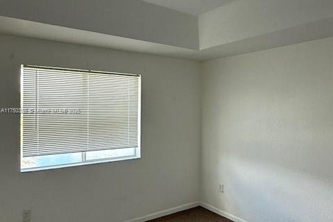 Снять в аренду таунхаус в Хомстед, Флорида 3 спальни, 120.96м2, № 1706372 - фото 10