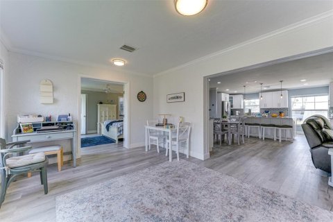 Casa en venta en Sarasota, Florida, 3 dormitorios, 163.32 m2 № 1884000 - foto 14