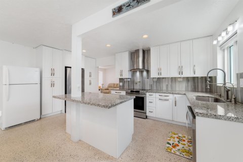 Casa en venta en Dania Beach, Florida, 3 dormitorios, 156.08 m2 № 2087486 - foto 5