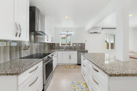 Casa en venta en Dania Beach, Florida, 3 dormitorios, 156.08 m2 № 2087486 - foto 9