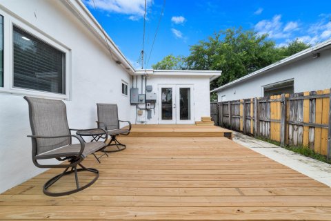 Casa en venta en Dania Beach, Florida, 3 dormitorios, 156.08 m2 № 2087486 - foto 25